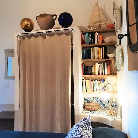 Bed & Breakfast Casa Monti De Luca